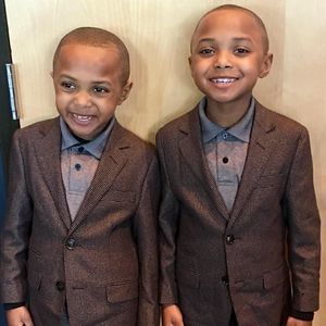 Meet your Posher, Christopher